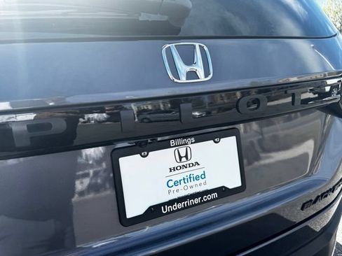 Used 2025 Honda Pilot Black Edition image 10