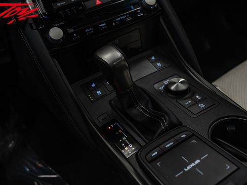 Used 2023 Lexus IS 350 F Sport image 46