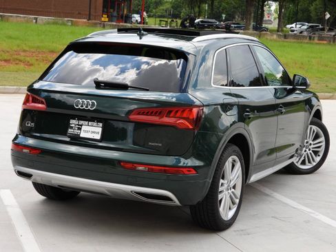 Used 2019 Audi Q5 2.0T Premium Plus w/ Premium Plus Package AWD/4WD image 9