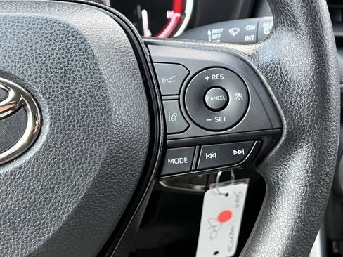 Used 2023 Toyota RAV4 LE image 18