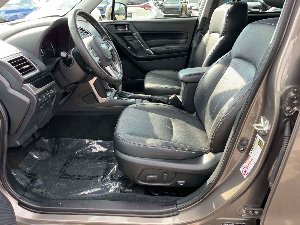 Used 2018 Subaru Forester 2.5i Touring AWD/4WD image 17
