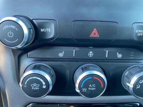 Used 2023 RAM 1500 Big Horn AWD/4WD image 15