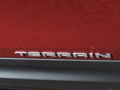 Used 2022 GMC Terrain SLT w/ Infotainment Package II AWD/4WD image 12