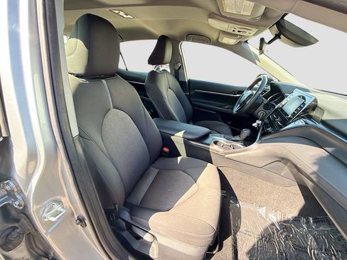 Used 2024 Toyota Camry LE FWD image 14