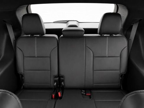 New 2026 GMC Acadia Elevation w/ Elevation Premium Package AWD/4WD image 18