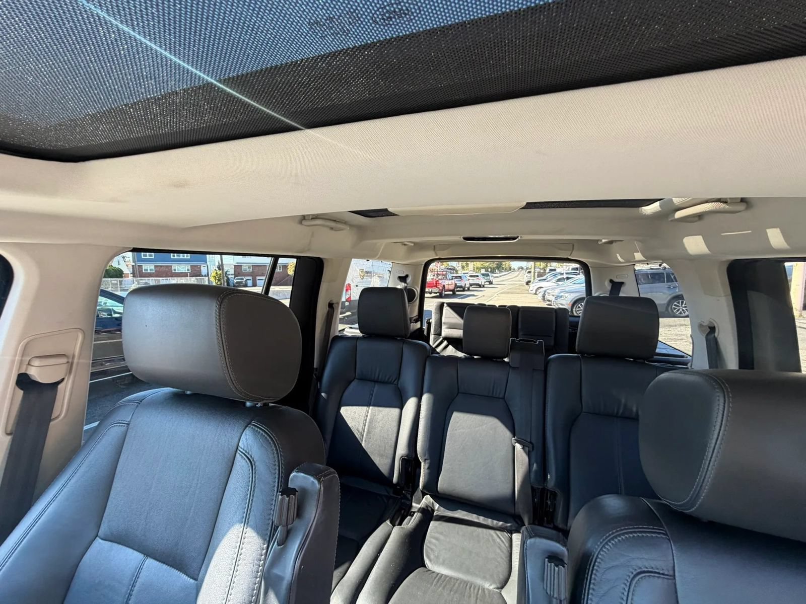 Used 2012 Land Rover LR4 HSE LUX w/ Luxury Pkg AWD/4WD image 13