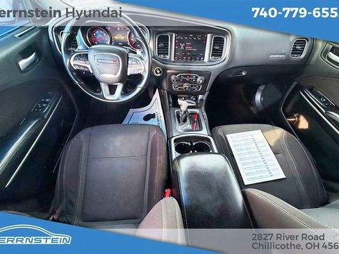 Used 2018 Dodge Charger R/T image 12