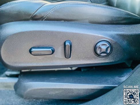 Used 2020 Buick Envision Essence image 19