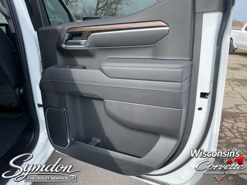 New 2025 Chevrolet Silverado 1500 LT AWD/4WD image 24