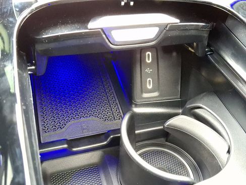 New 2026 Mercedes-Benz GLC 300 4MATIC image 17