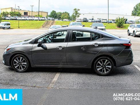 Used 2024 Nissan Versa SV FWD image 6