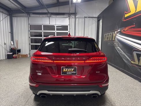 Used 2017 Lincoln MKC Reserve w/ Lincoln MKC Climate Package image 20