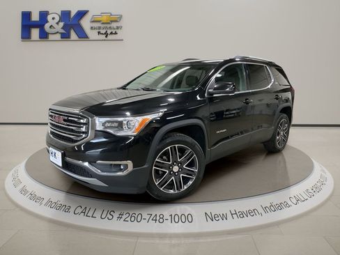 Used 2018 GMC Acadia SLT image 3