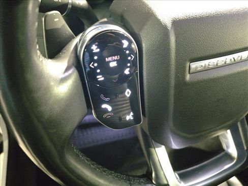 Used 2020 Land Rover Discovery Sport SE AWD/4WD image 18
