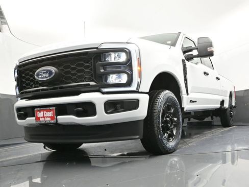 Used 2026 Ford F350 XLT image 31