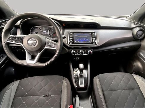 Used 2020 Nissan Kicks S FWD image 15