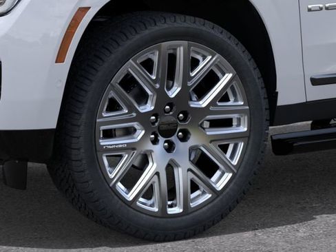 New 2026 GMC Yukon XL Denali Ultimate AWD/4WD image 9