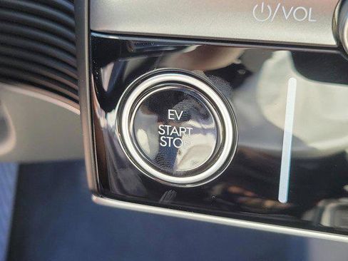 New 2025 Hyundai Ioniq 5 SEL image 27
