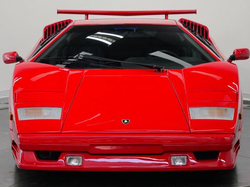 Used 1989 Lamborghini Countach Coupe RWD image 4