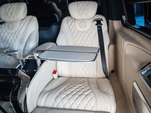 Used 2017 Mercedes-Benz Metris Passenger image 53