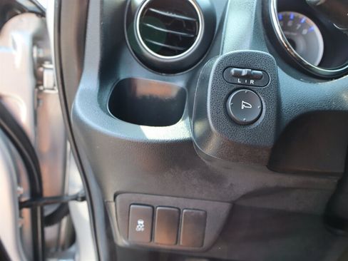 Used 2013 Honda Fit Sport image 19