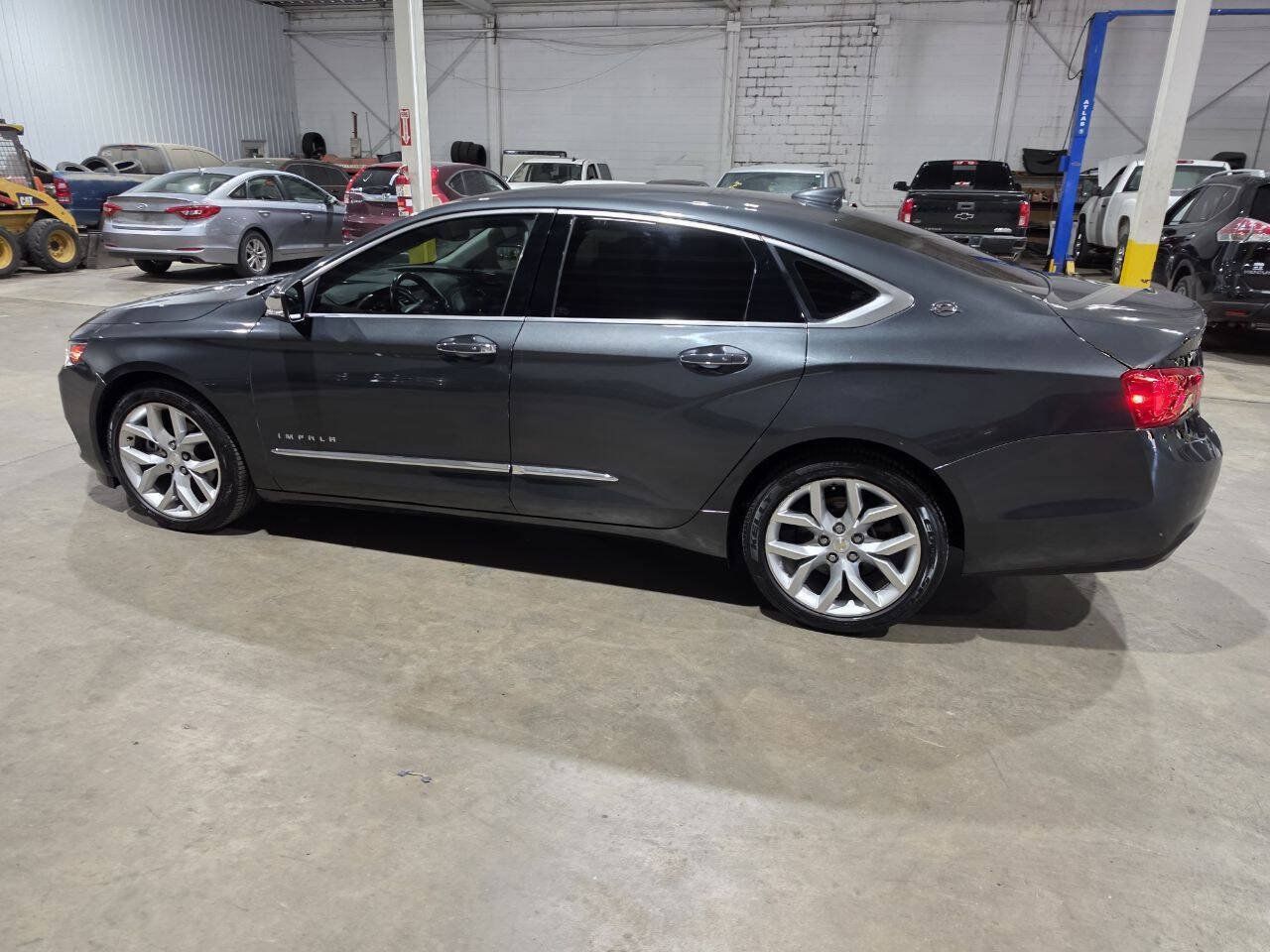 Used 2018 Chevrolet Impala Premier FWD image 6