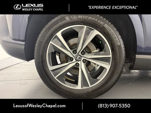 Used 2024 Lexus RX 350 FWD w/ Technology Package image 4