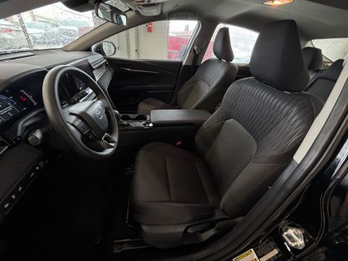 Used 2025 Toyota Camry LE image 26