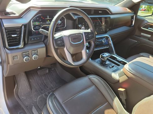 Used 2023 GMC Sierra 1500 Denali w/ Denali Reserve Package AWD/4WD image 18