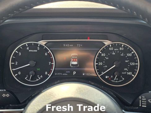 Used 2023 Nissan Rogue SL image 14