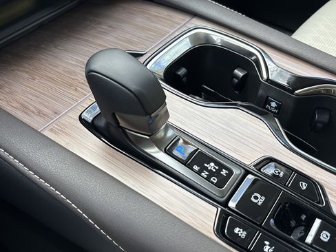 Certified 2025 Lexus RX 350 Premium Plus image 26