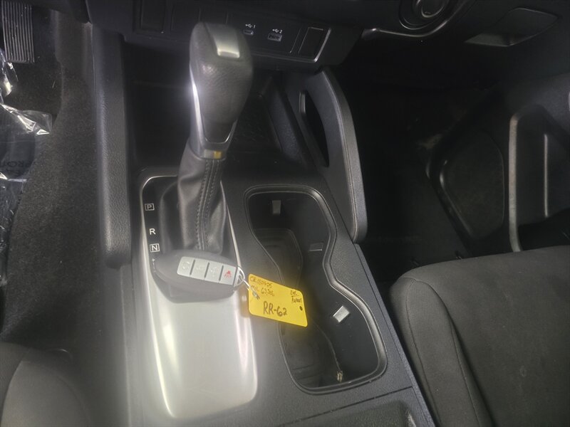 Used 2022 Nissan Frontier S RWD image 18