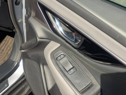 Used 2025 Subaru Outback Onyx Edition image 36