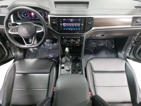 Used 2022 Volkswagen Atlas SE w/ Panoramic Sunroof Package AWD/4WD image 9