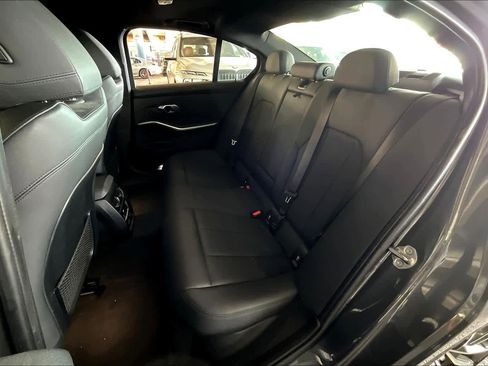 Used 2019 BMW 330i Sedan w/ Convenience Package image 19