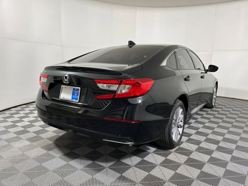 Certified 2021 Honda Accord LX image 7