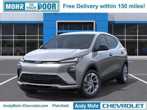 New 2027 Chevrolet Bolt LT FWD image 7