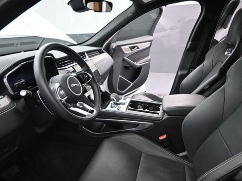 Certified 2024 Jaguar F-PACE R-Dynamic S AWD/4WD image 23