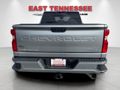 Used 2024 Chevrolet Silverado 2500 High Country w/ Technology Package image 4