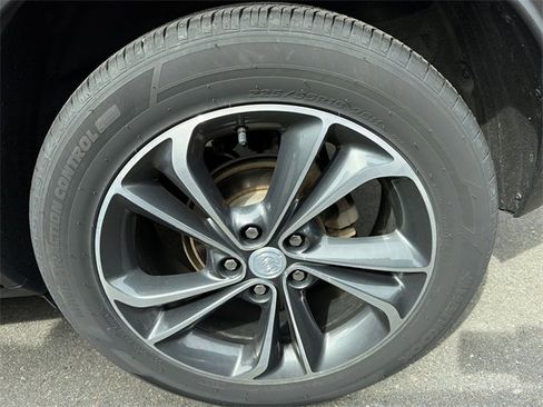 Used 2021 Buick Encore GX Select image 9