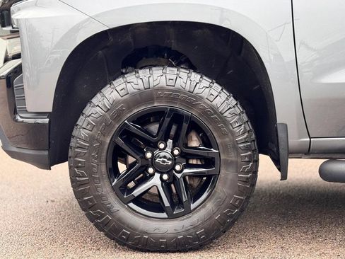 Used 2020 Chevrolet Silverado 1500 LT Trail Boss w/ Convenience Package AWD/4WD image 11