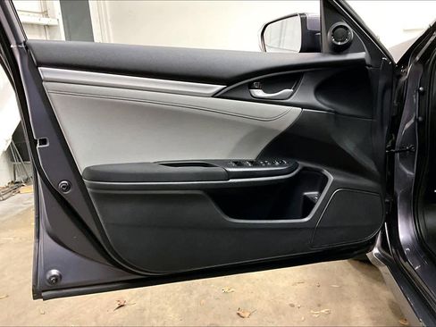 Used 2016 Honda Civic EX image 26