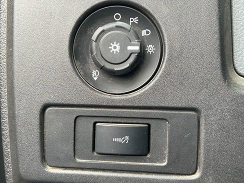 Used 2014 Ford F150 XLT w/ Equipment Group 301A Mid AWD/4WD image 22