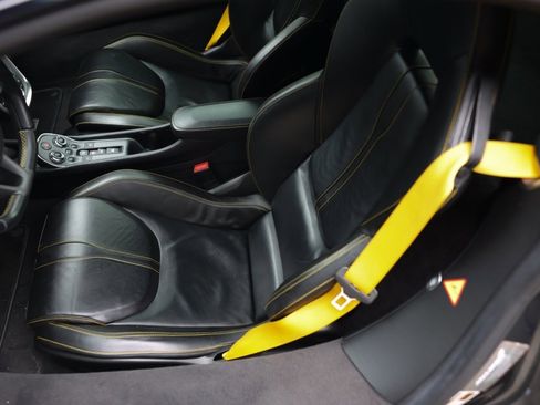 Used 2019 McLaren 570S Coupe image 17
