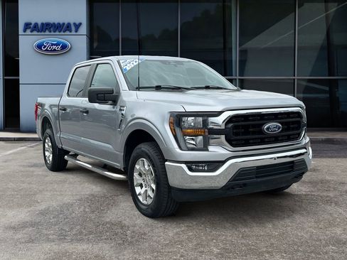 Used 2023 Ford F150 XLT AWD/4WD image 2