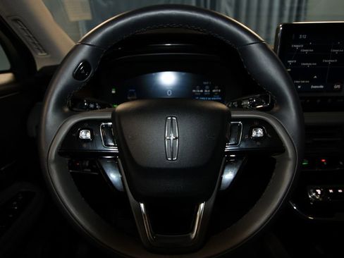 Used 2024 Lincoln Corsair Grand Touring w/ Equipment Group 301A image 12