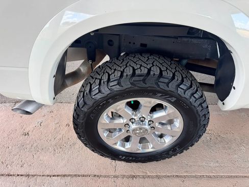 Used 2018 RAM 2500 Laramie w/ Sport Appearance Group AWD/4WD image 32