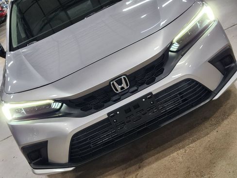 Used 2022 Honda Civic EX-L image 19