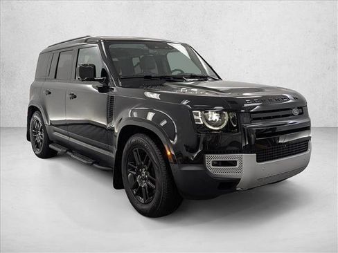 New 2025 Land Rover Defender 110 S image 7