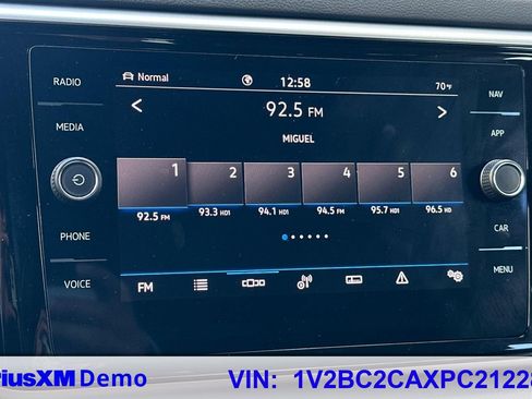 Used 2023 Volkswagen Atlas Cross Sport SEL AWD/4WD image 28